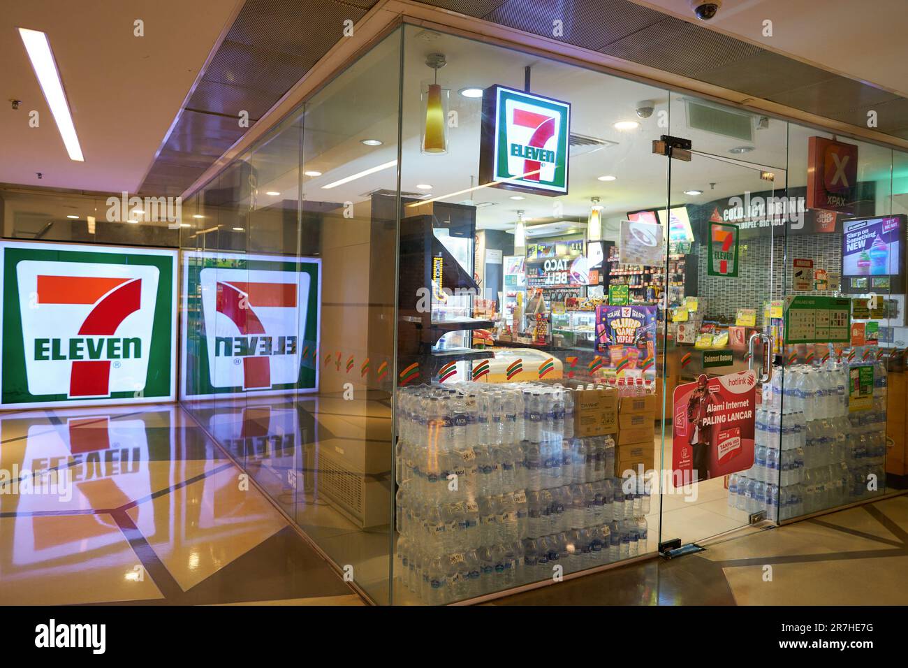 7 eleven store in kuala lumpur