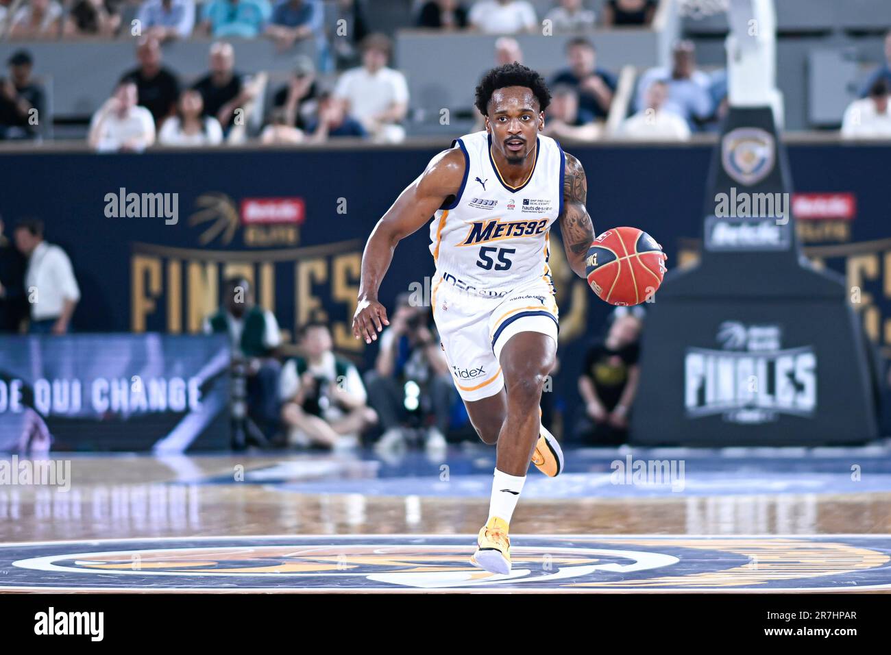 Paris, France. 15th June, 2023. Barry Brown during the Betclic elite basketball match (final) between AS Monaco (ASM) and Metropolitans 92 (Mets or Boulogne-Levallois) at Roland Garros on June 15, 2023 in Paris, France. Credit: Victor Joly/Alamy Live News Stock Photo