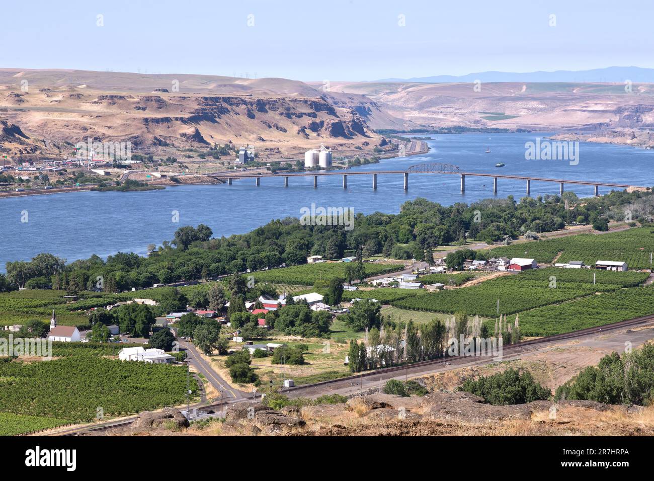 Columbia River Sam Hill Memorial Bridge, US Highway 97, Maryhill