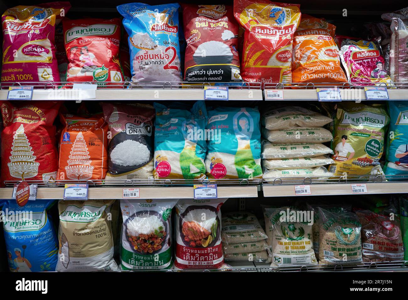 PATTAYA, THAILAND - CIRCA APRIL, 2023: rice on display at Foodland ...