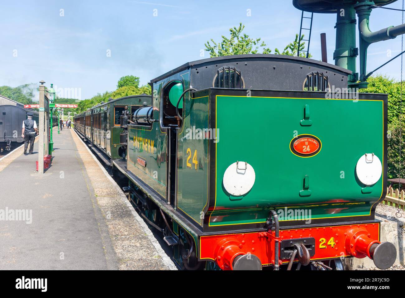 24 southern engine carriages steam powered steam tra hires