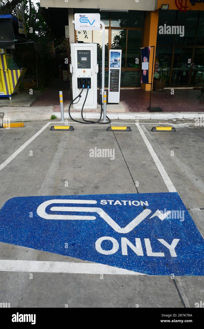 Picture Idea: Power Supply For Ev Car Charging Electric Car Charging Station