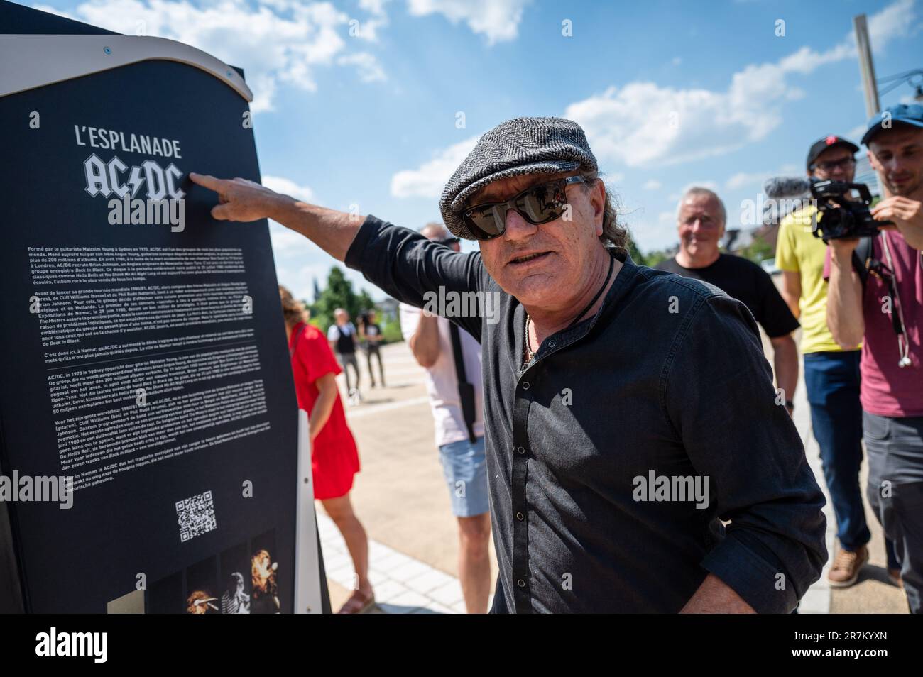 Namur, Belgium. 16th June, 2023. AC/DC lead singer Brian Johnson reveals a statue of his likeness in Namur on Friday 16 June 2023. BELGA PHOTO MAXIME ASSELBERGHS Credit: Belga News Agency/Alamy Live News Stock Photo