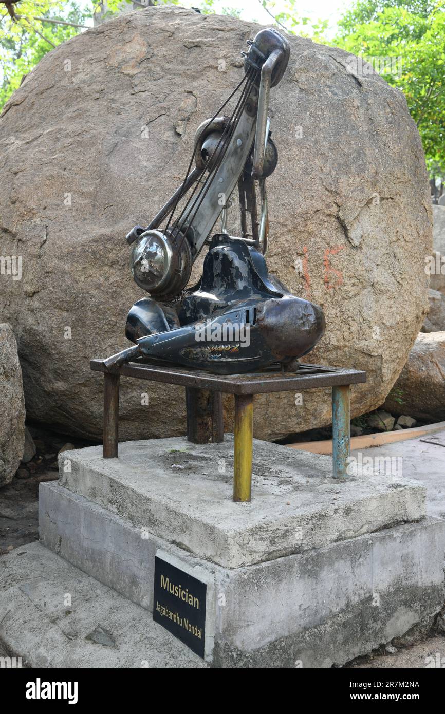 Musician. Metal sculpture by Jagabandhu Mondal. Shilparamam Sculpture Park, Hyderabad, Telangana