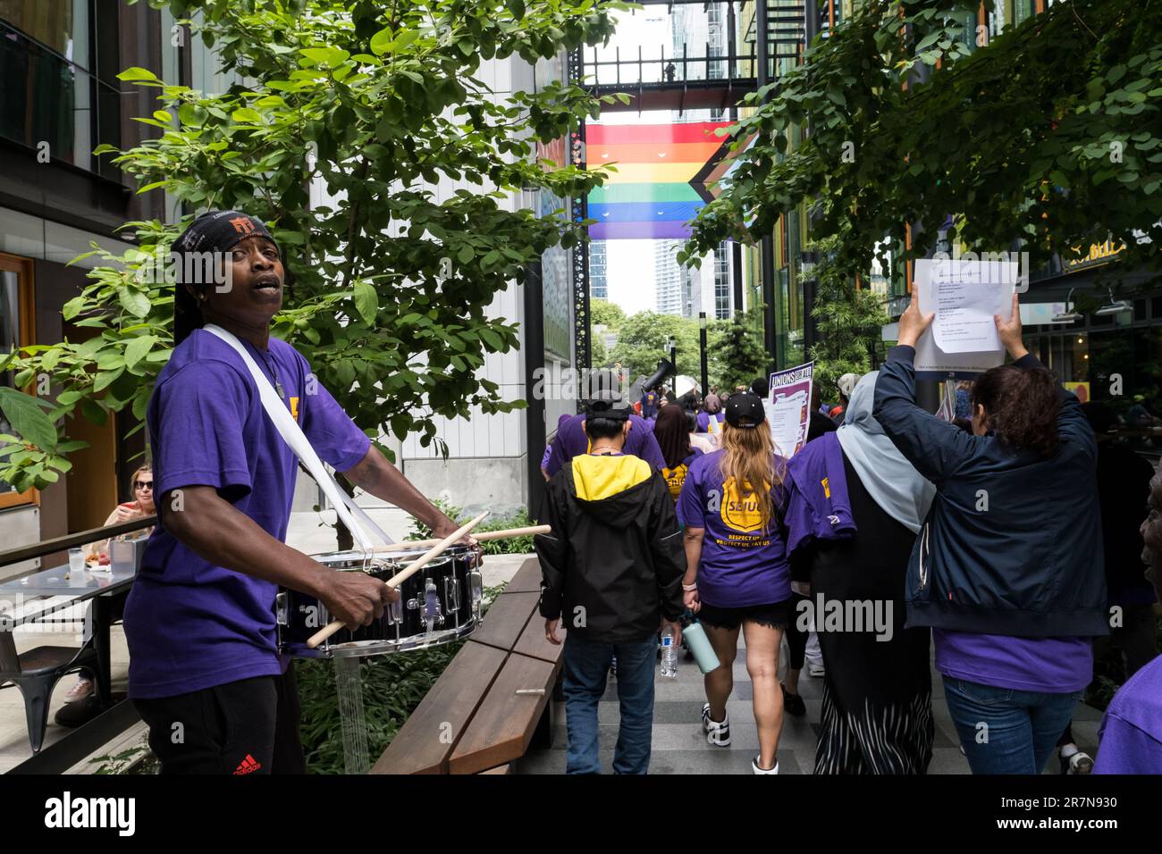 Seattle, USA. 16 Jun, 2023. Midday SEIU6 Janitors Union marches