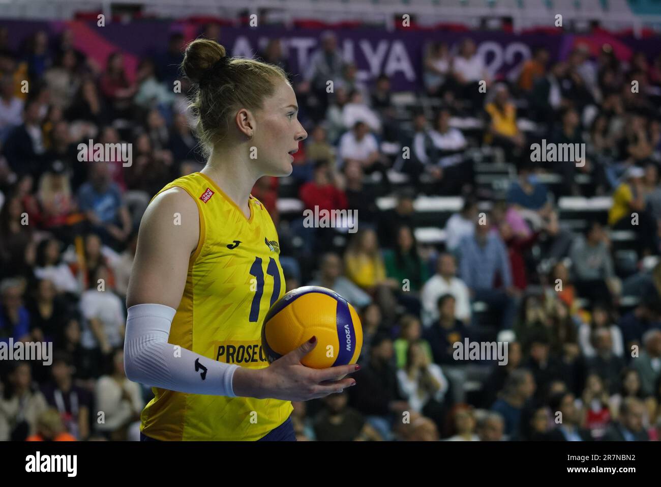 Mathilda Haak ANTALYA, TURKIYE - DECEMBER 17, 2022: Isabelle Haak in Imoco Volley ...