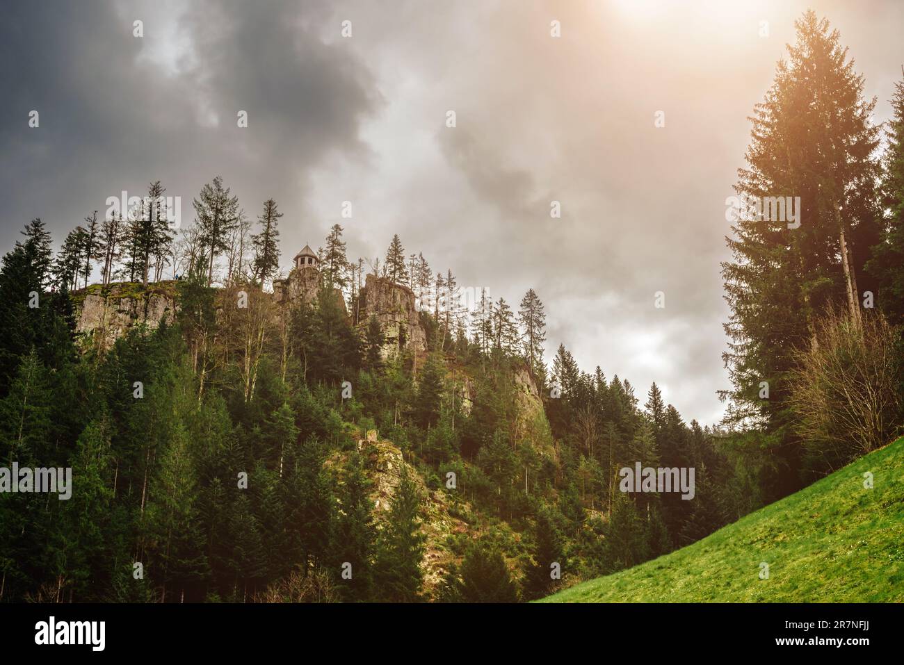 Panoramic view of beautiful mountain landscape in the Bavarian Alps with village of Berchtesgaden and Watzmann massif in the background at sunrise, Na Stock Photo