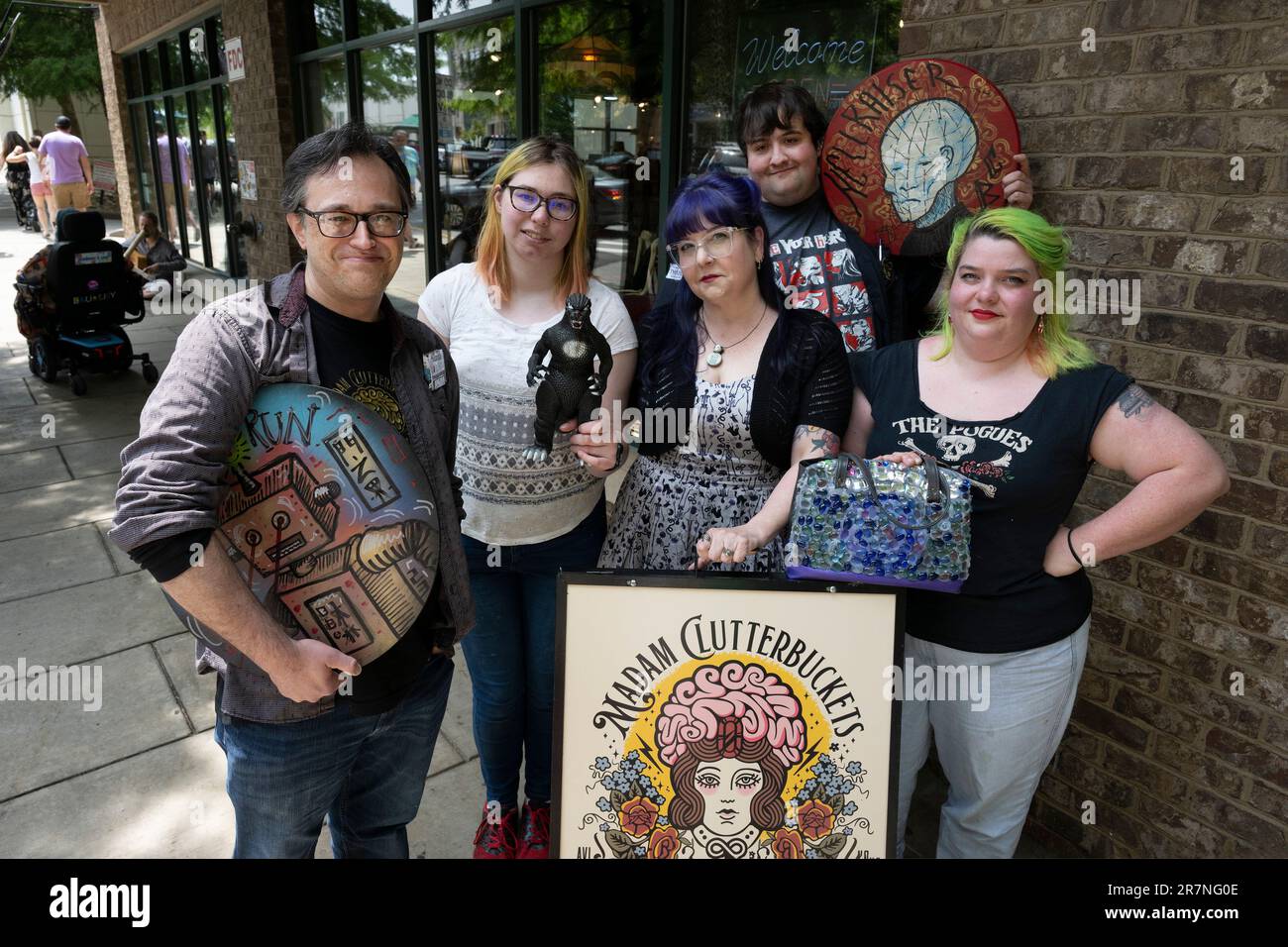 Asheville, North Carolina, USA. 10th June, 2023. Ashley and Sophia Deck