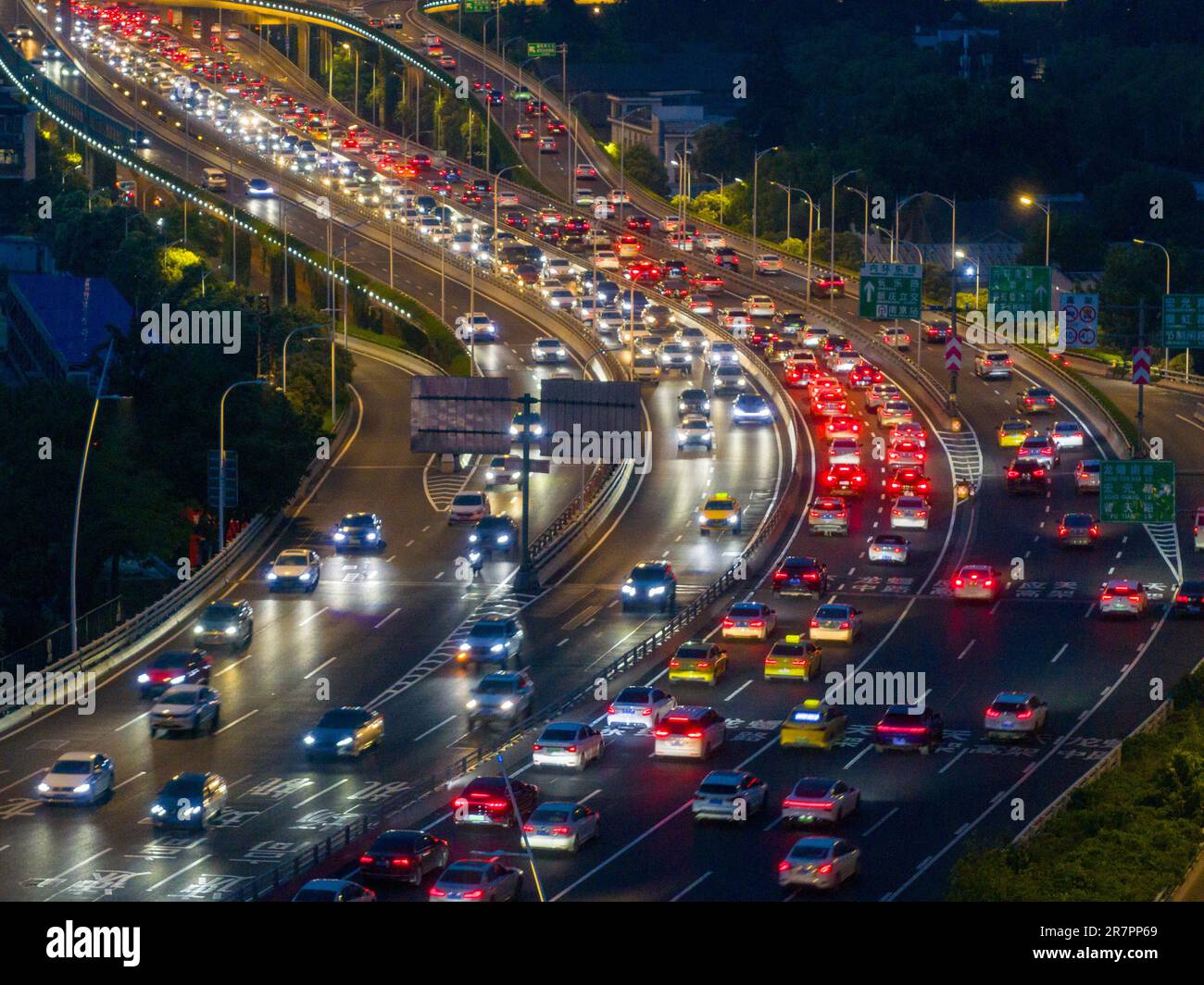 Aerial photo shows the traffic flow on a viaduct in Nanjing, East China ...