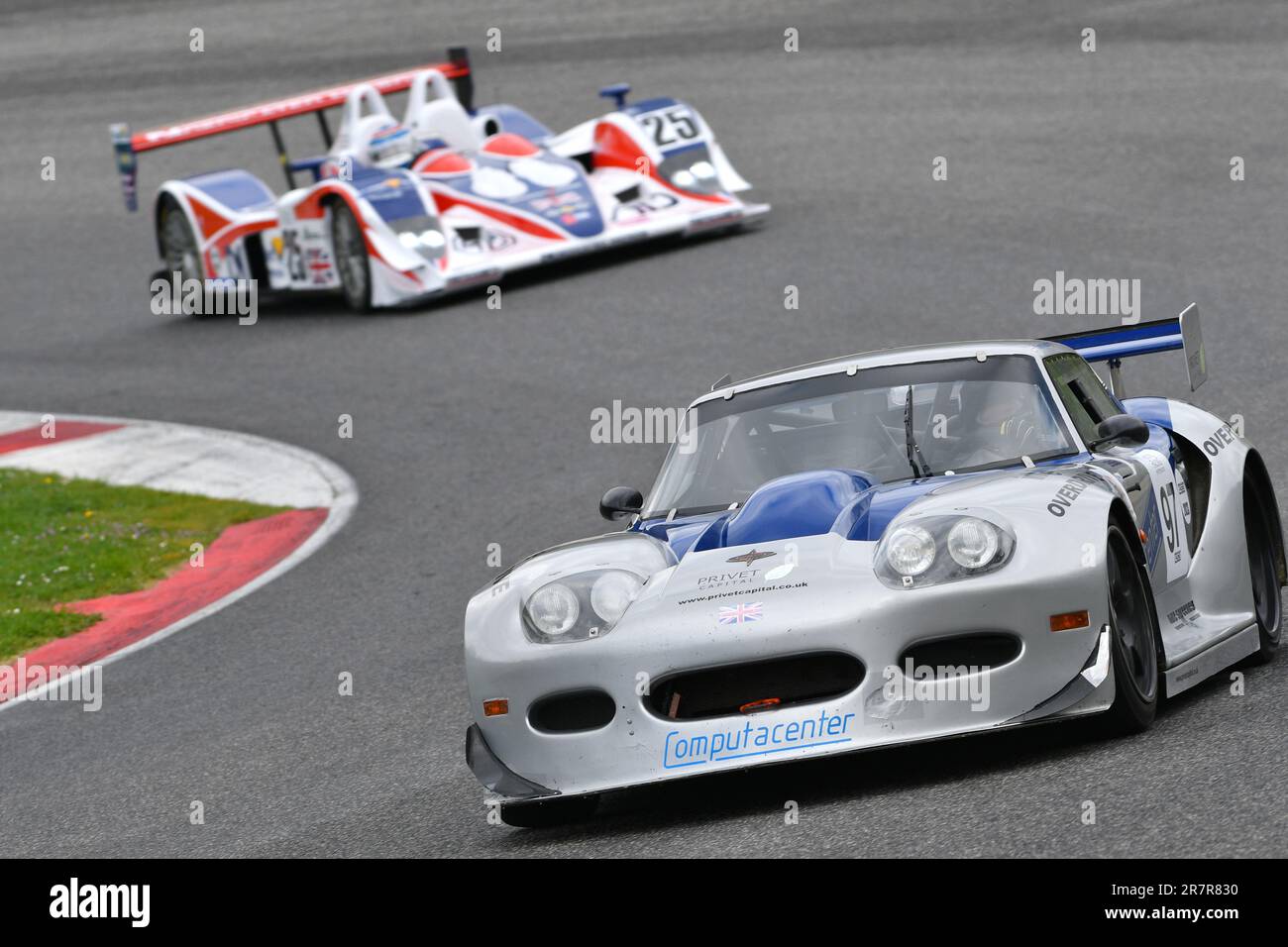 A beautiful sunset over Le Mans - Chassis: 908-07 - 2009 24 Hours of Le