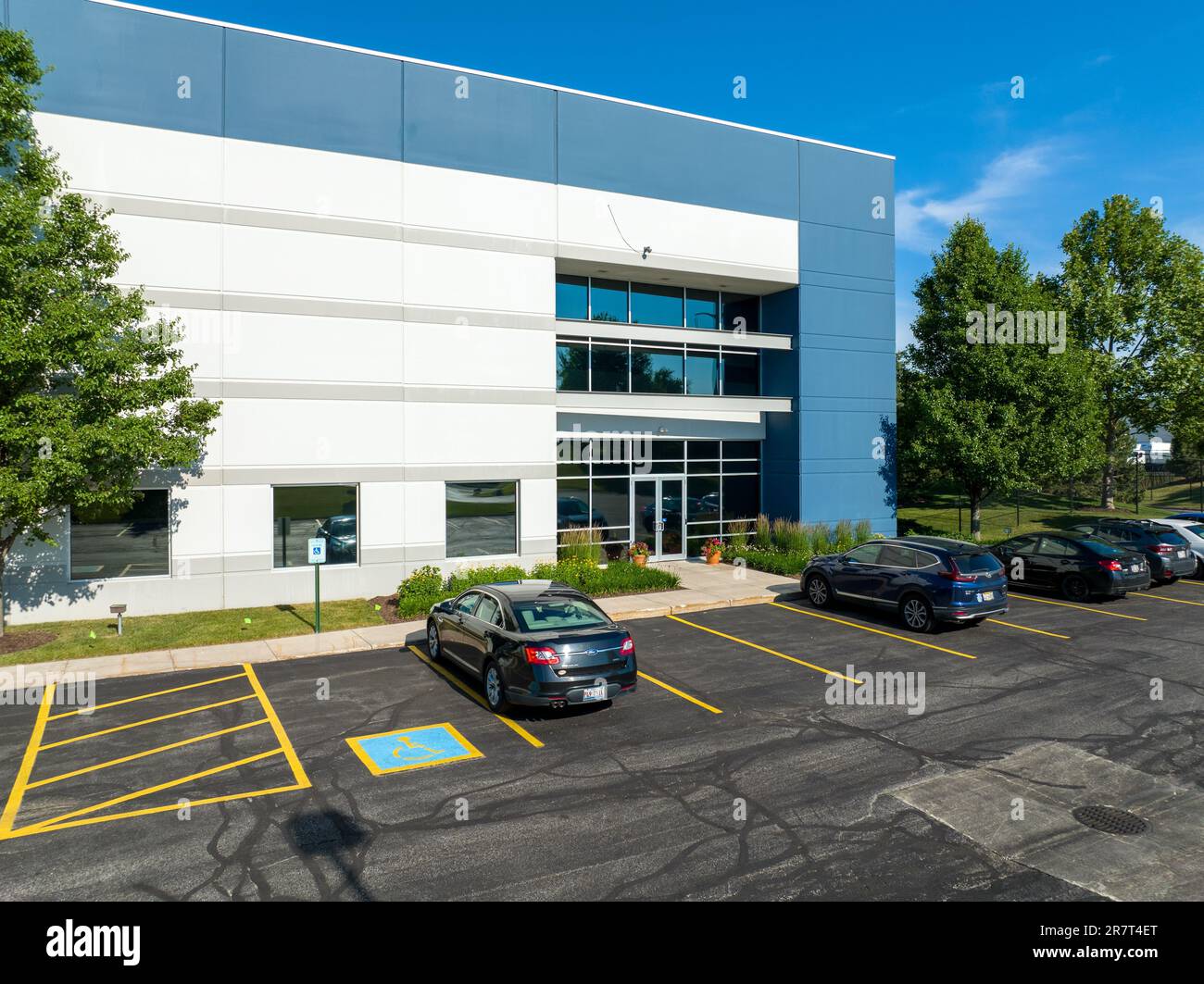 An aerial view of the Uline office supplies warehouse in Kenosha