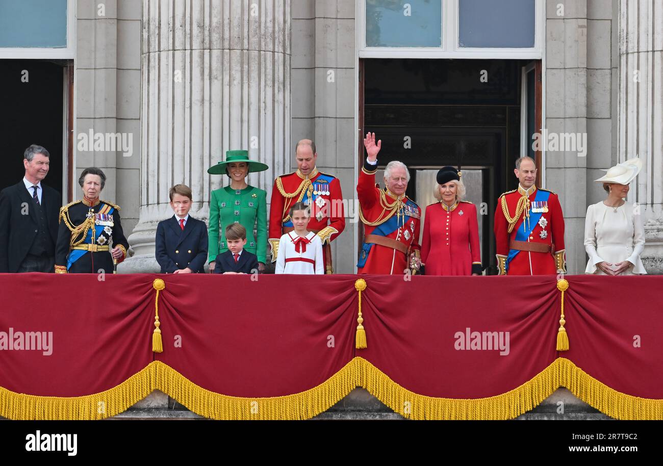 London, UK on June 17 2023. The Royal Family receive the crowds and look on at the flypast from the balcony of Buckingham Palace after the Trooping the Colour, the King's Birthday Parade, London, UK on June 17 2023. Present (L-R) Sir Timothy Laurence, the Princess Royal, (Princess Anne), Prince George, Prince Louis, Princess Charlotte, Princess of Wales, HRH Prince of Wales (Prince William), HM King Charles III, HM Queen Camilla, Duke of Edinburgh (Prince Edward), Duchess of Edinburgh (Sophie), Duke of Kent, Duchess of Gloucester, Duke of Gloucester. Credit: Francis Knight/Alamy Live News Stock Photo