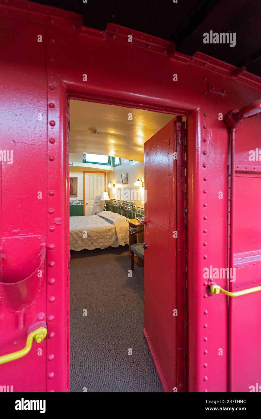 Titusville, Pennsylvania, The Caboose Motel. Guests stay in rooms in