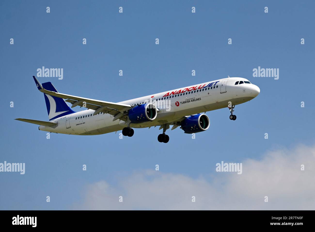 Aircraft Anadolu Jet, Airbus A321neo, TC-LUE Stock Photo