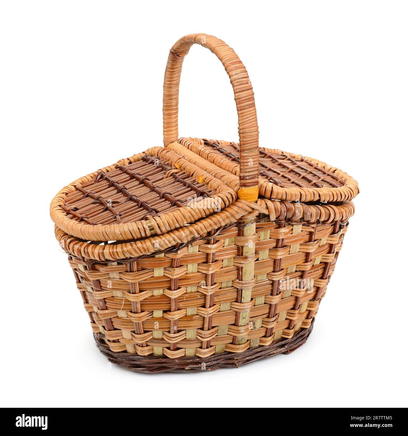 wicker basket with lid isolated on white background Stock Photo Alamy