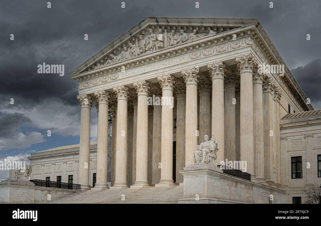 The Supreme Court Building in Washington D.C. Completed in 1935, the building serves as the home of the Supreme Court of the United States, the highes Stock Photo