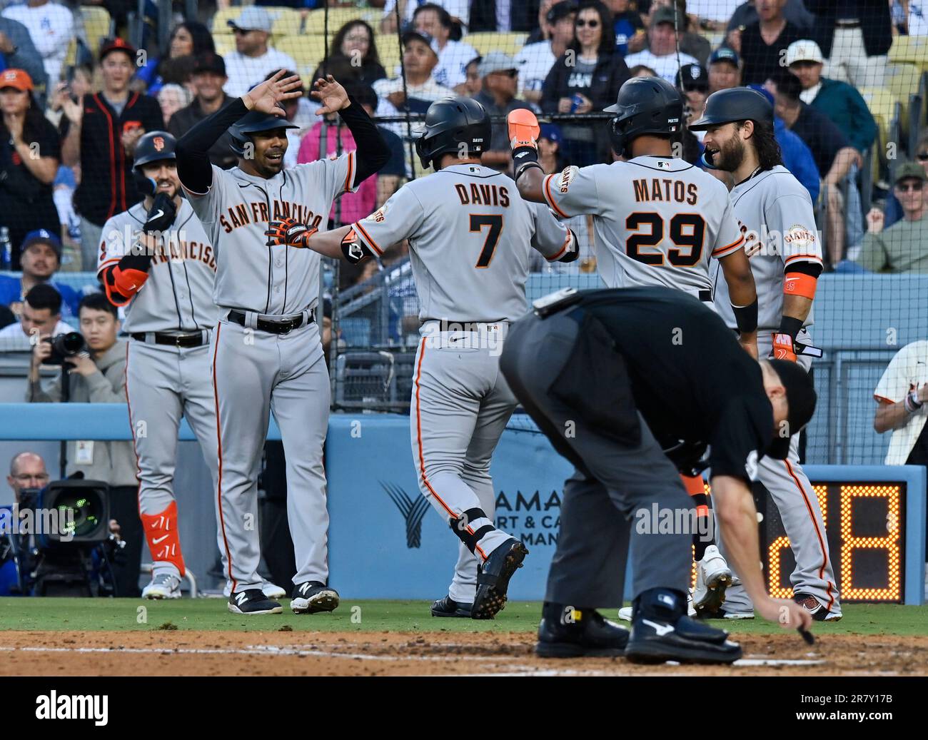 The pinch hitter hi-res stock photography and images - Page 2 - Alamy