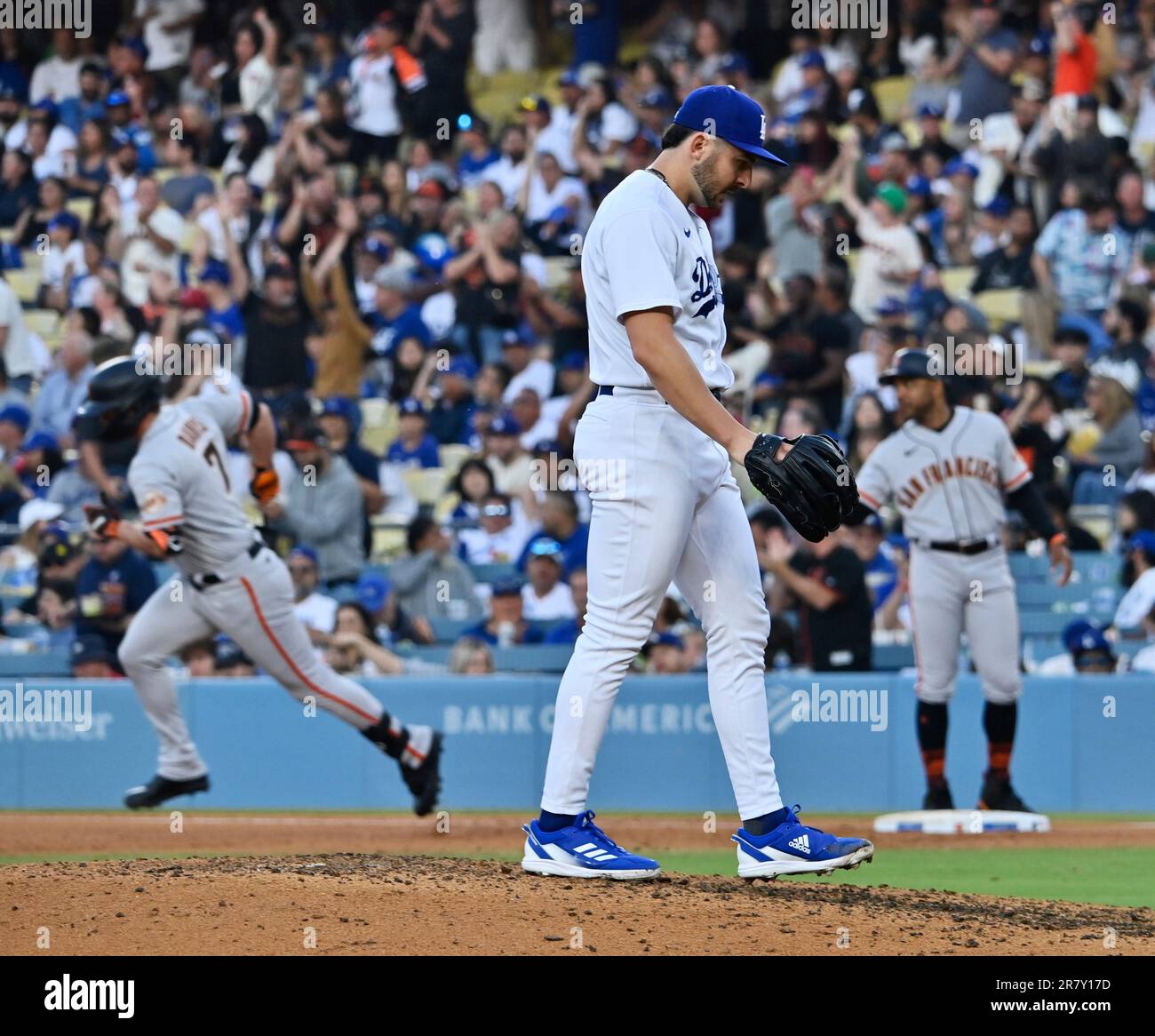 Dodgers News: Blue Friday Sale At Dodger Stadium Top Of The Park Store  Begins Nov. 29