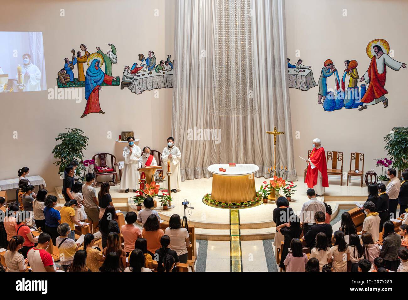 Sunday mass at our lady of mount carmel catholic church wanchai hong