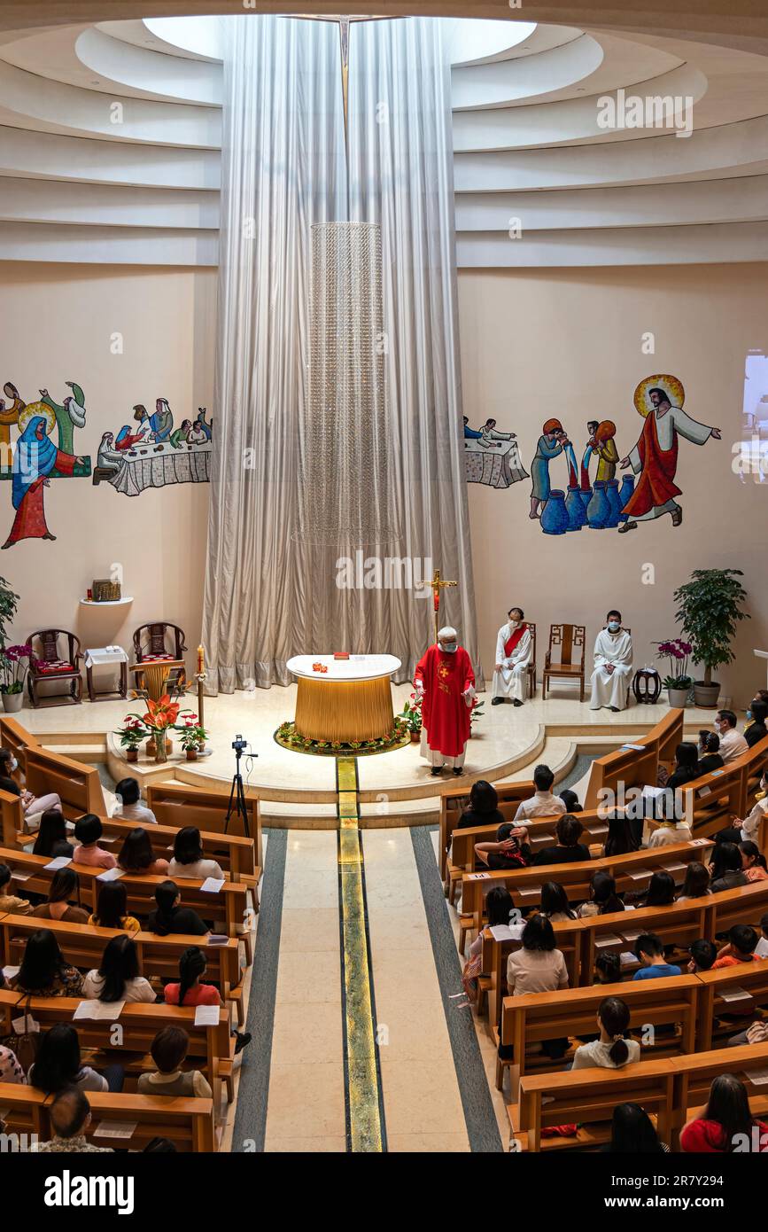 Sunday mass at our lady of mount carmel catholic church wanchai hong