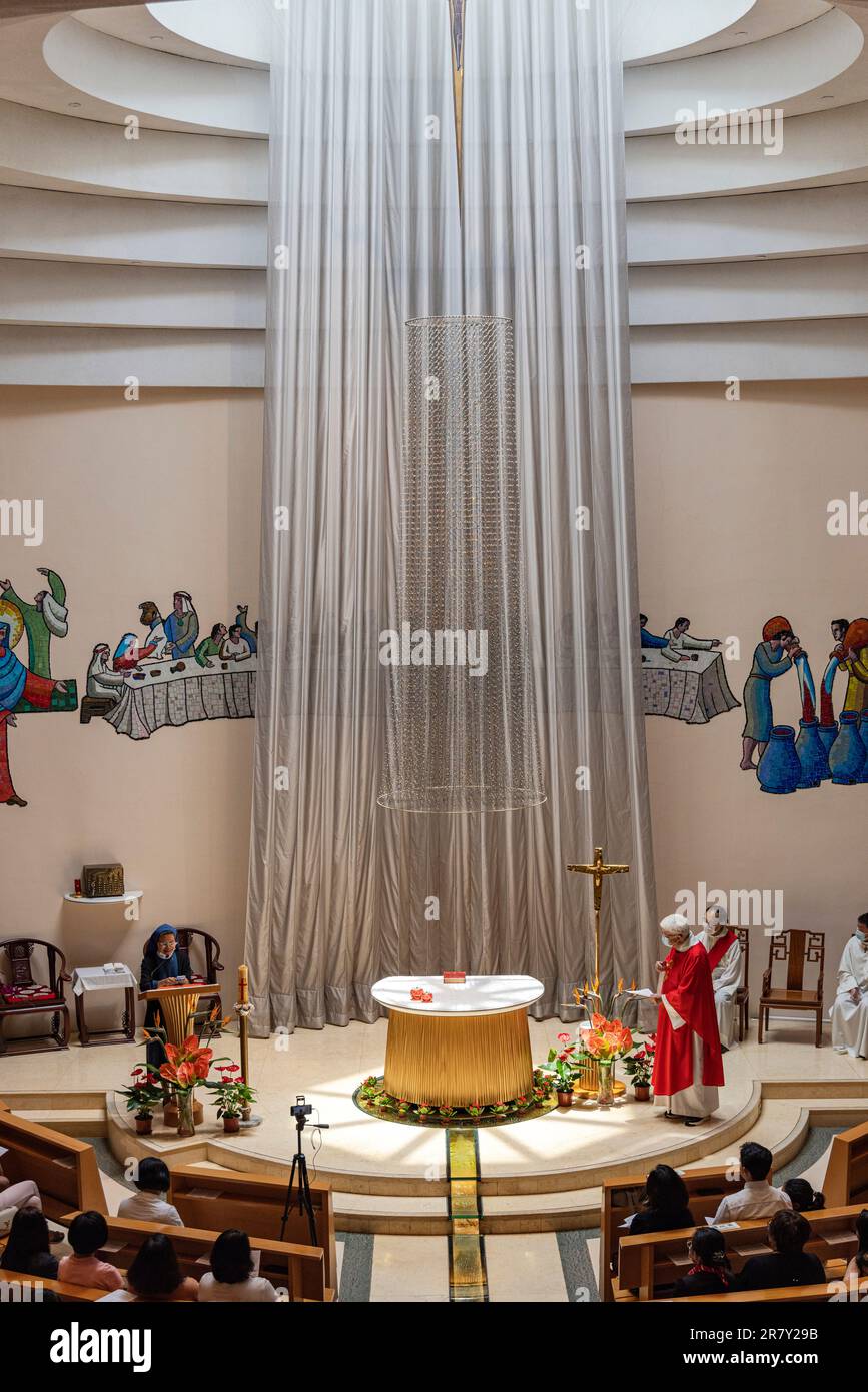 Sunday mass at our lady of mount carmel catholic church wanchai hong