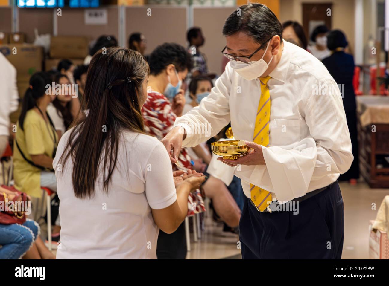 Sunday mass at our lady of mount carmel catholic church wanchai hong