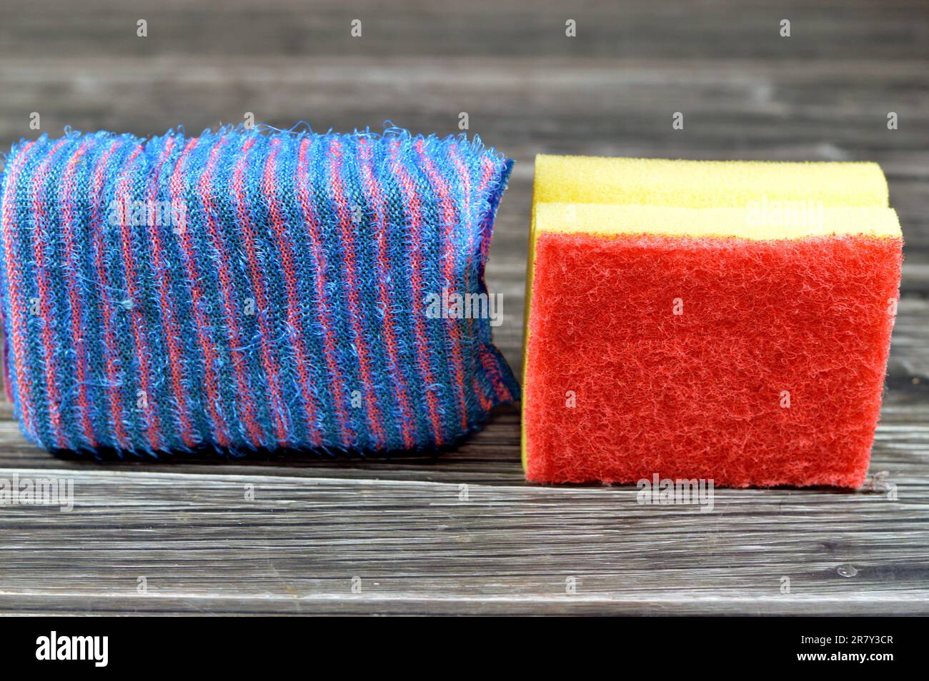 kitchen utensil scrubber pad and Combo Cellulose and abrasive two sided