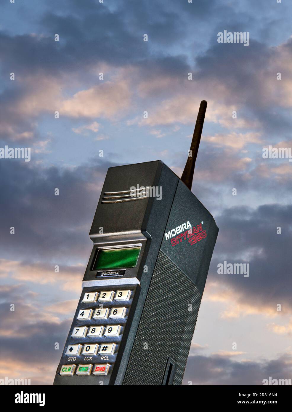 Retro mobile phone 1980s retro mobile hires stock photography and