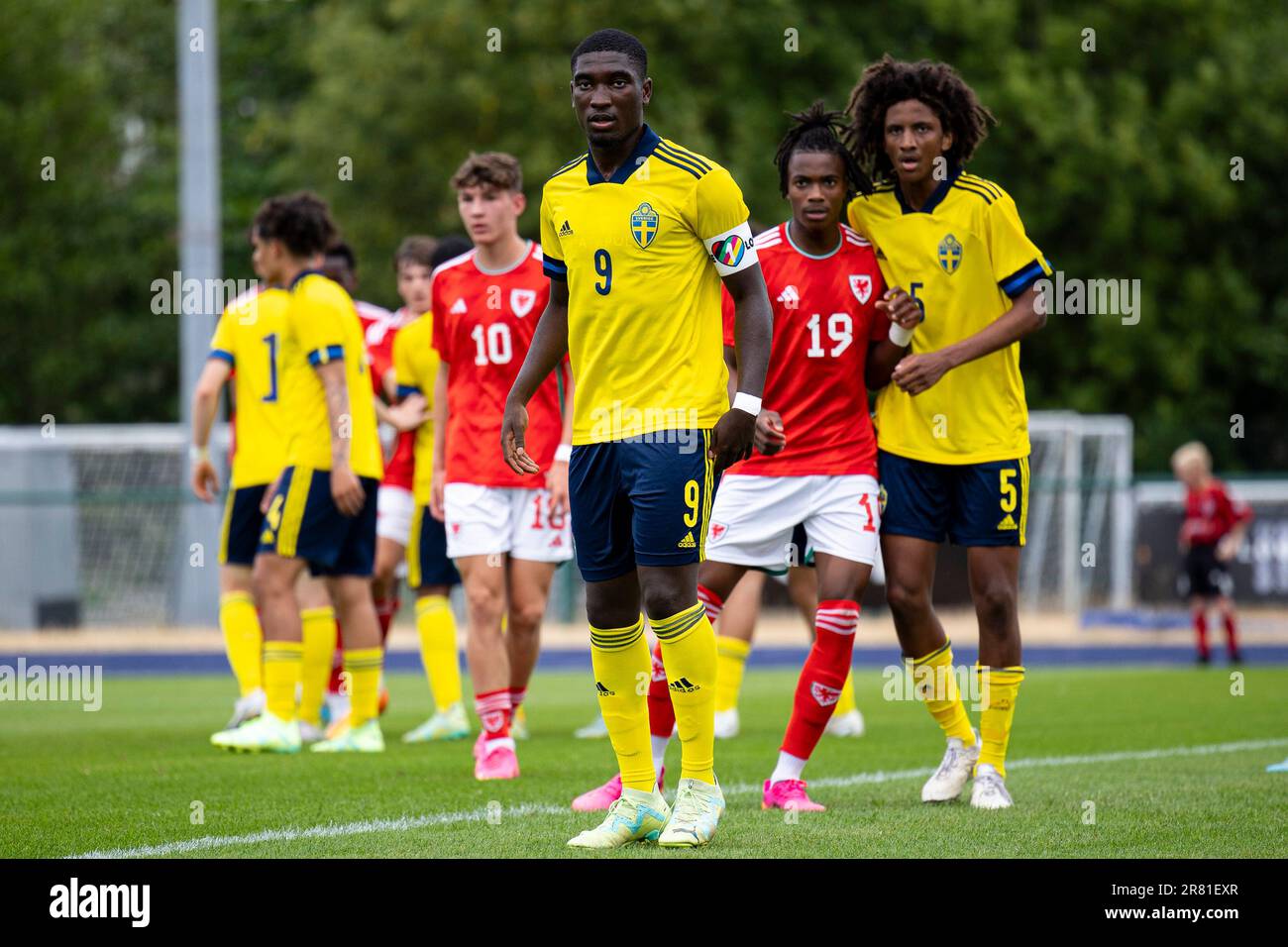 Cardiff city players hi-res stock photography and images - Alamy