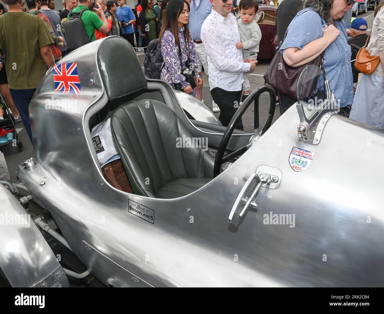 June 18, 2023, Beverly Hills, California, USA: The cocpit like seat of Jay Leno's Bentley Speed Six at the 2023 Rodeo Drive Concours D'Elegance. (Credit Image: © Billy Bennight/ZUMA Press Wire) EDITORIAL USAGE ONLY! Not for Commercial USAGE! Stock Photo
