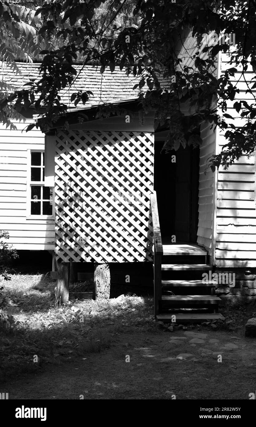Farmstead in Cades Cove Stock Photo Alamy