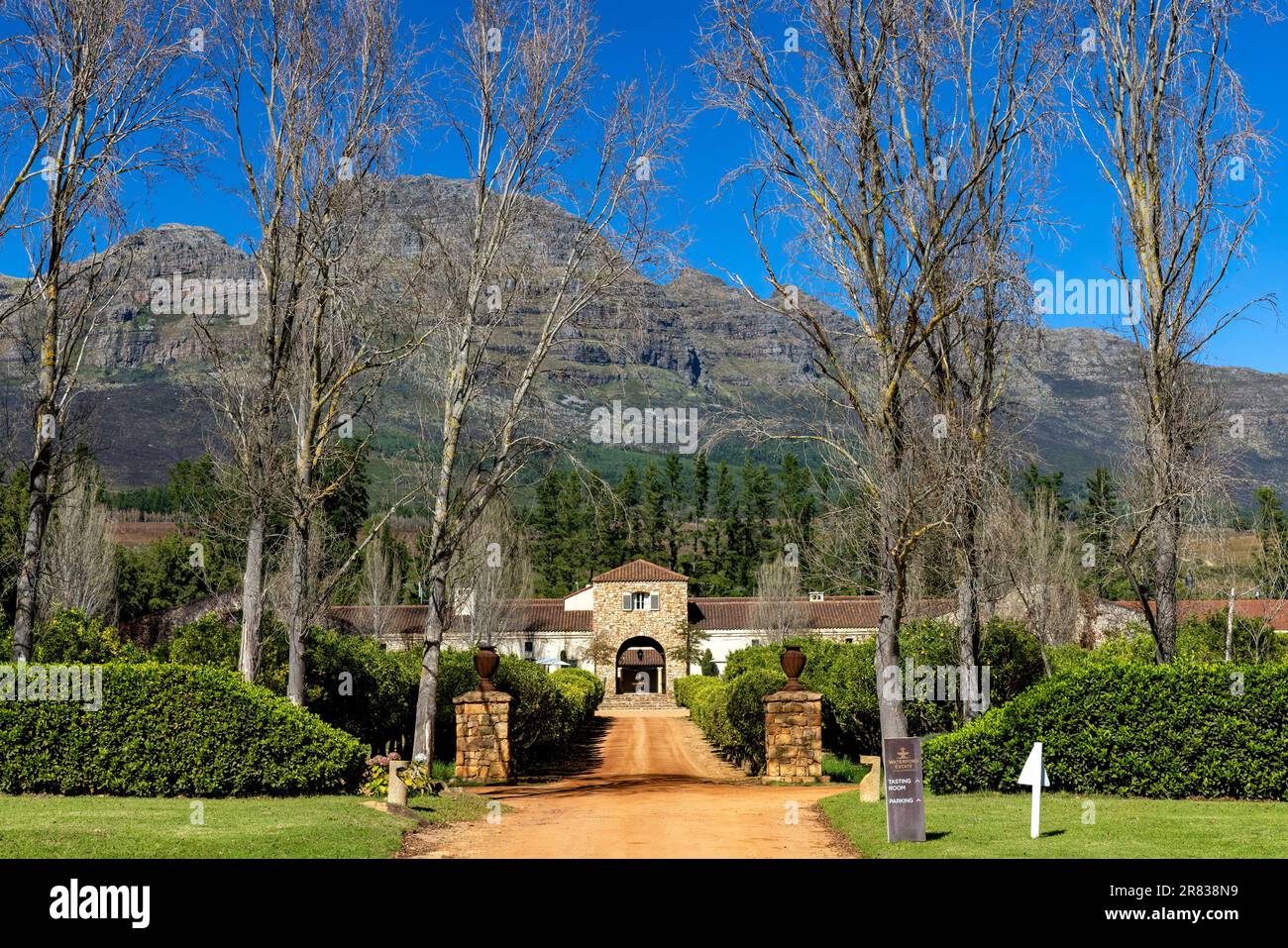 Entrance to the Waterford Estate in the Blaauwklippen Valley on the slopes of Helderberg Mountain - Stellenbosch, Winelands near Cape Town, South Afri Stock Photo
