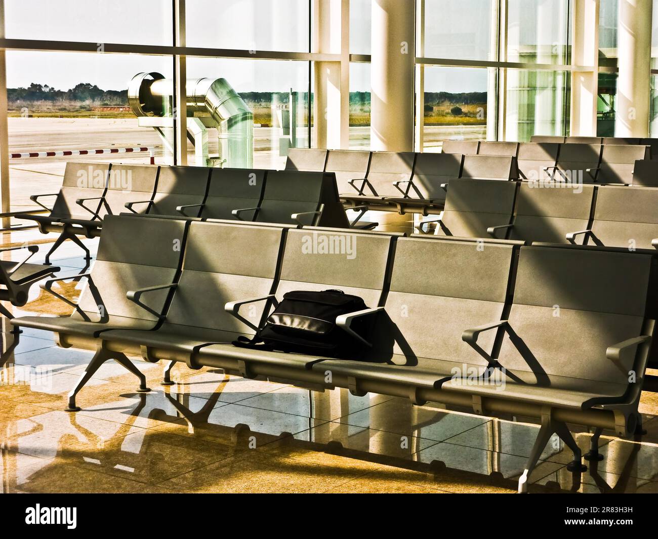 Unattended computer suitcase at Barcellona airport Stock Photo Alamy
