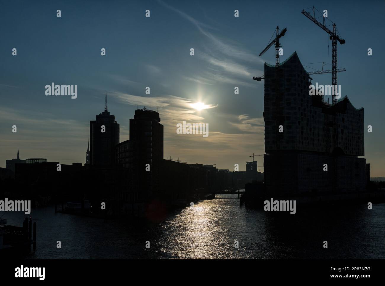 Free and hanseatic city of hamburg stock photo alamy