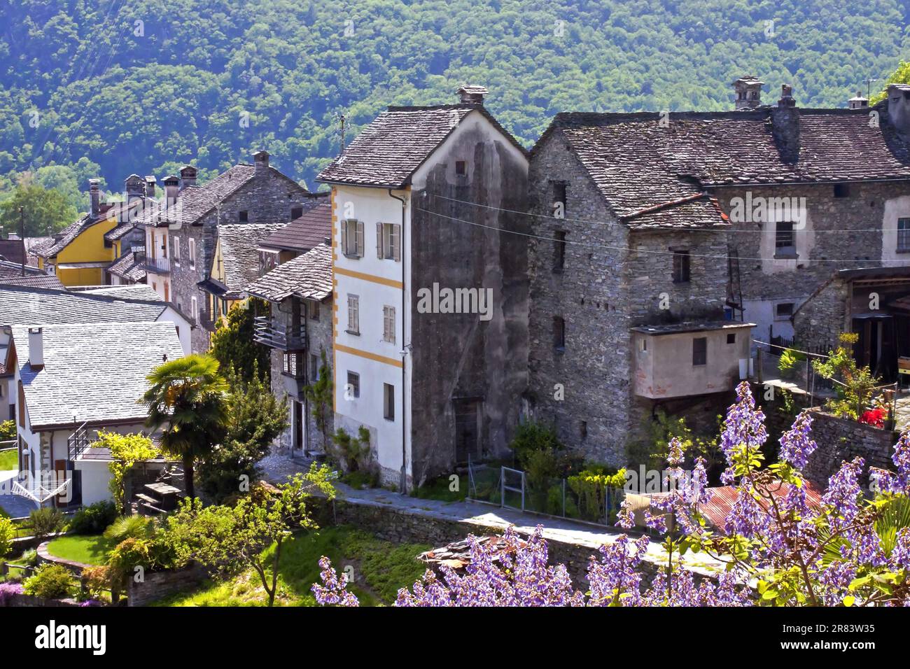 Houses, Pedemonte, Onsernone Valley, Canton Ticino, Switzerland Stock Photo