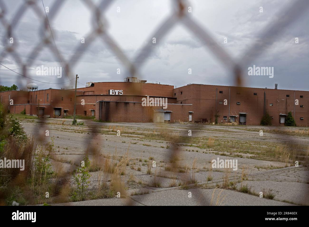 Abandoned furniture factory in NC Stock Photo Alamy