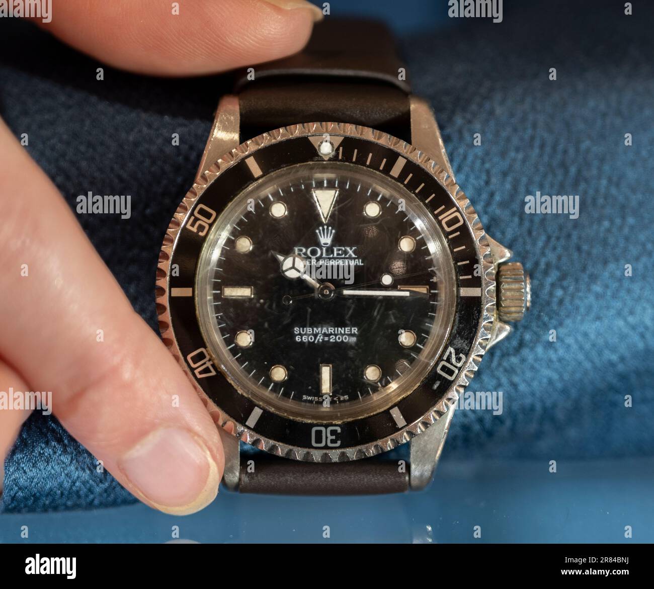 Bonhams, New Bond Street, London, UK. 19th June, 2023. The Fine Watches sale takes place on 21 June. Highlights include: Rolex, historically interesting automatic wristwatch worn by Vanessa Redgrave in the 1966 film ‘Blow Up', Submariner, circa 1966, estimate £20,000-30,000. Credit: Malcolm Park/Alamy Live News Stock Photo