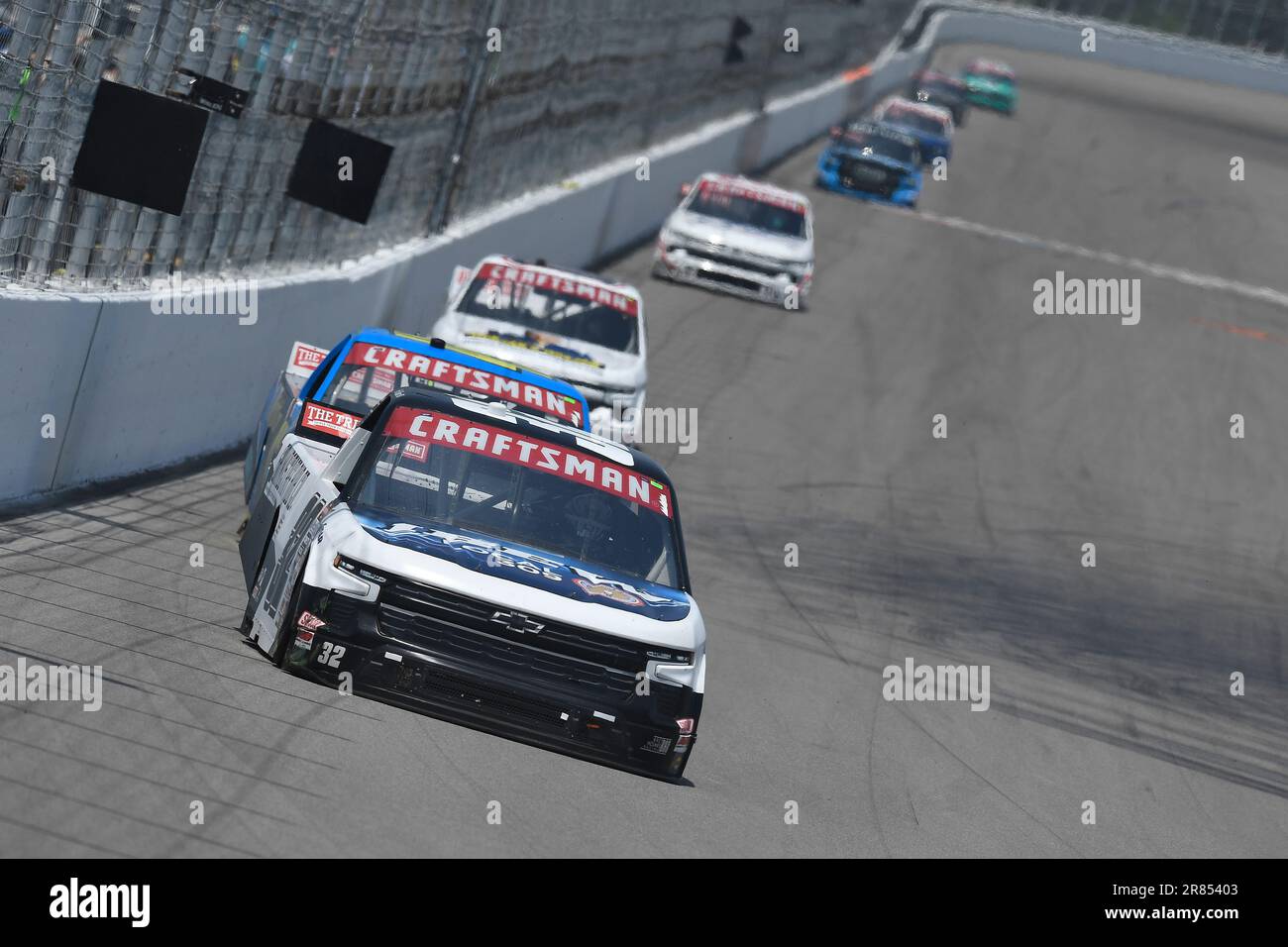 MADISON, IL JUNE 03 Bret Holmes (32 Bret Holmes Racing IBEW