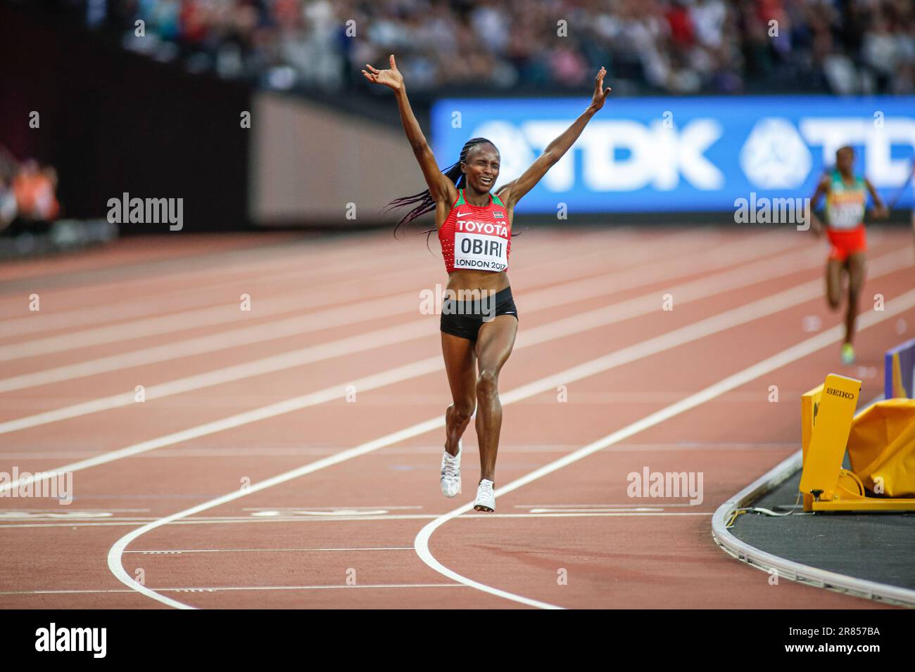 Hellen Obiri winning in the 5000m final at the World Athletics