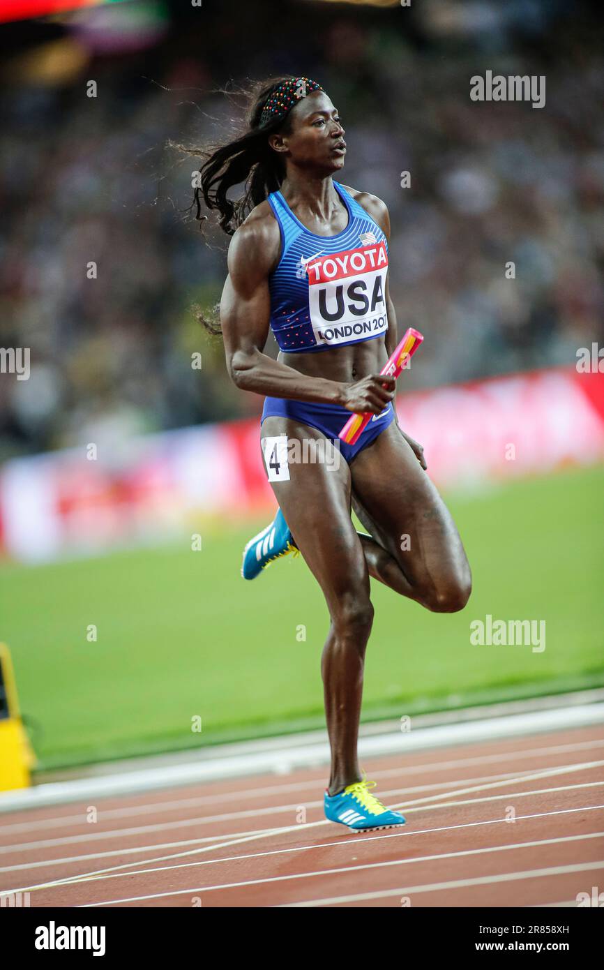 Tori Bowie running the 100m at the London 2017 World Athletics