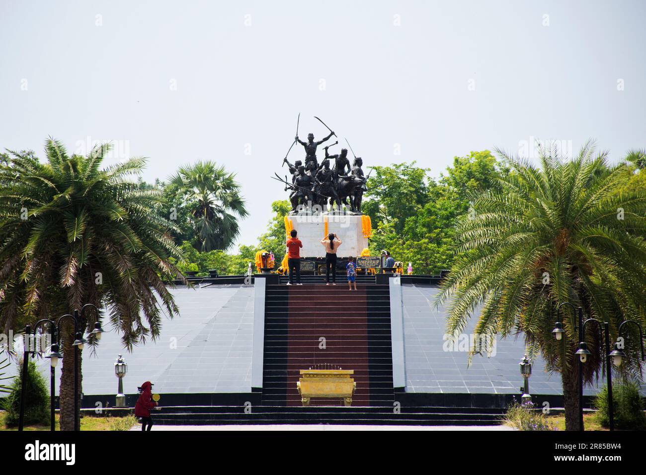 Sculpture carving Bang Rajan statue and hero warrior monument for thai ...