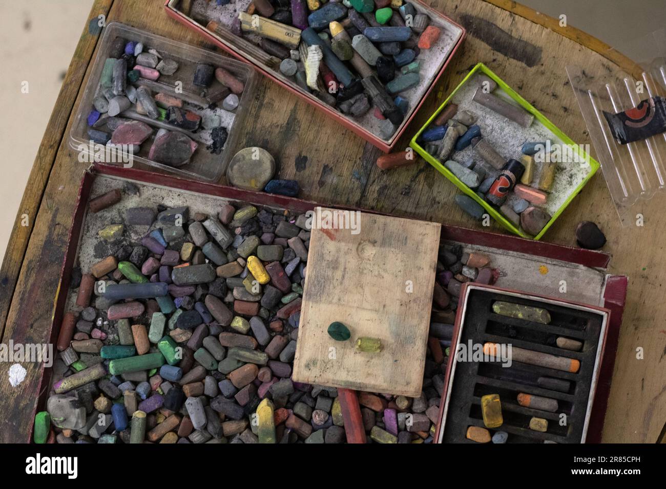 photo of used wax crayons for drawing from above Stock Photo Alamy