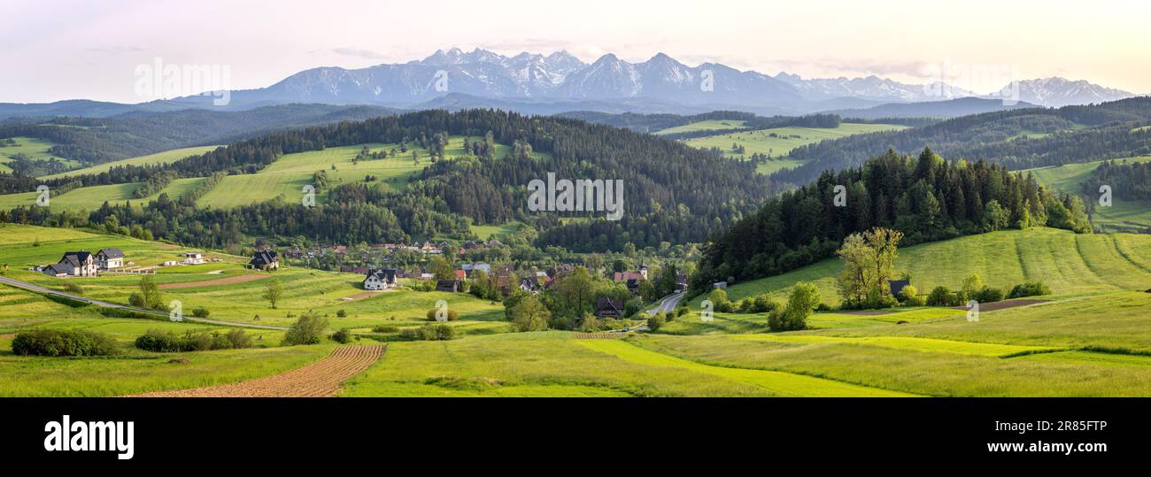 Sromowce Wyzne is a village in the administrative district of Gmina Czorsztyn, within Nowy Targ County, Lesser Poland Voivodeship, in southern Poland, Stock Photo