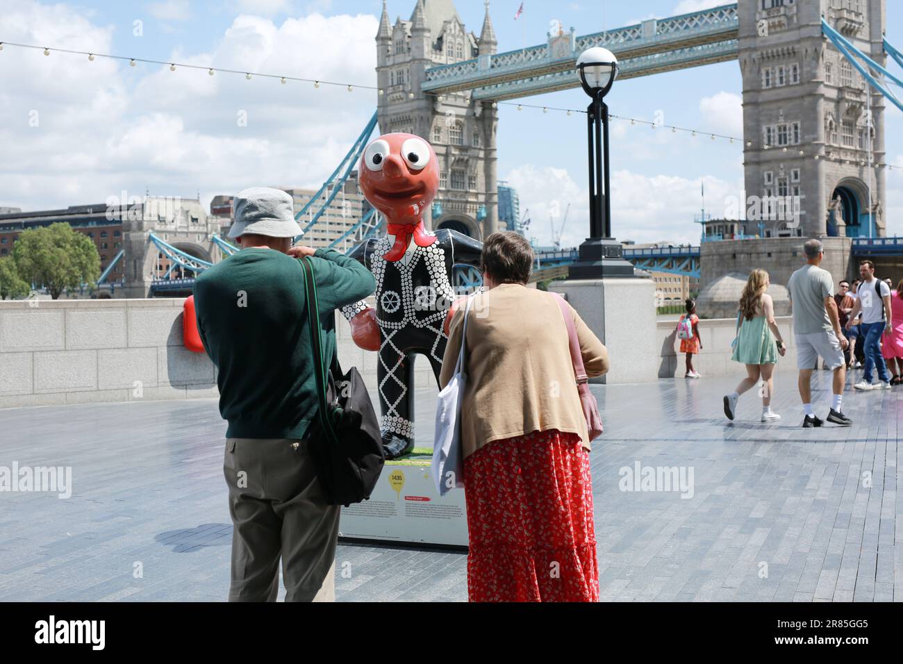 Morph tower bridge hi-res stock photography and images - Alamy