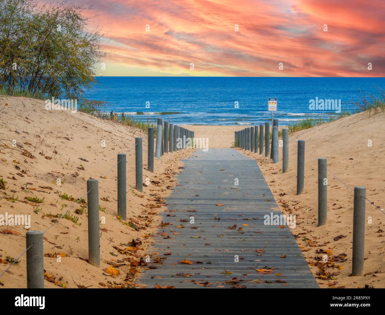 Baltic Sea bridge to the beach Stock Photo - Alamy