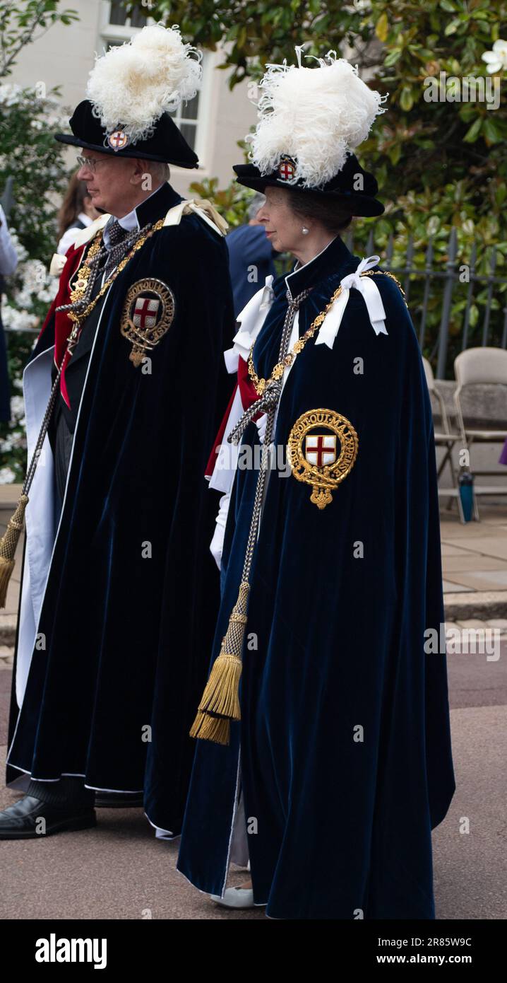 Knights of the garter hi-res stock photography and images - Alamy