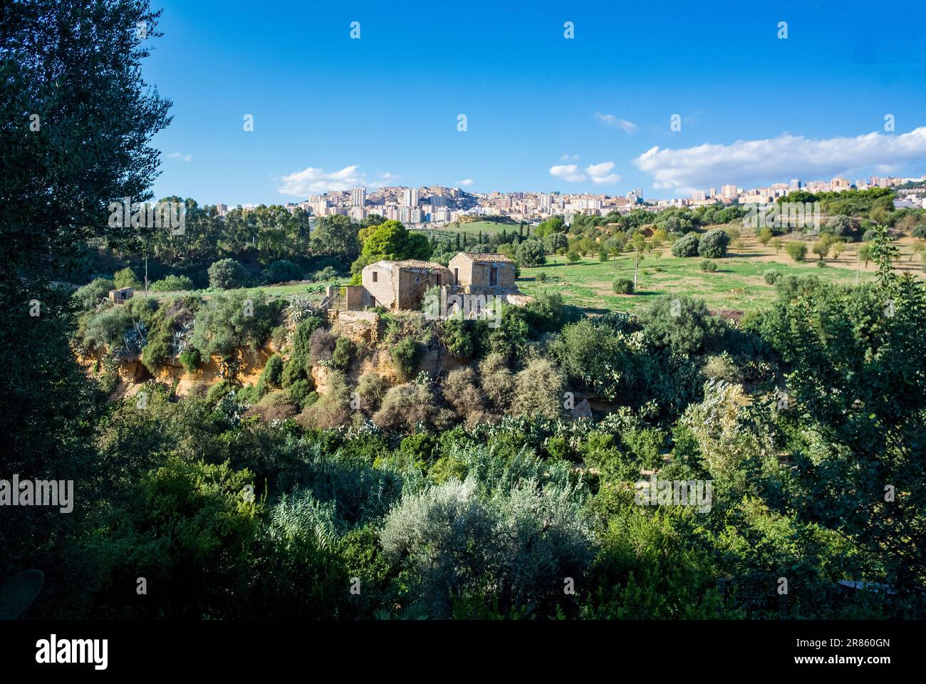 Sicily rural view landscape hi-res stock photography and images - Alamy