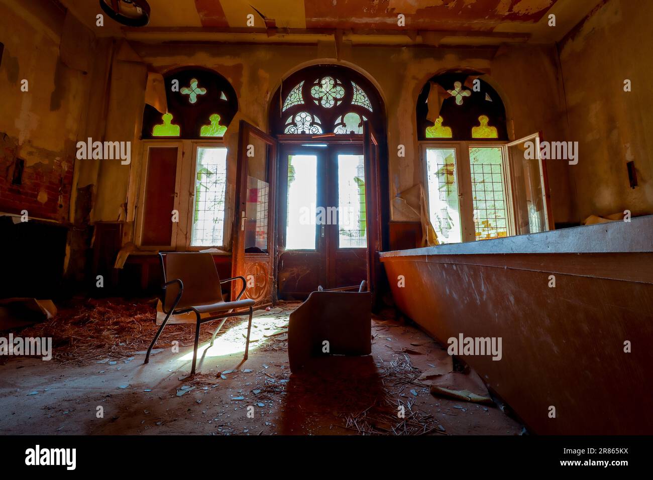 Lost place old building hi res stock photography and images alamy