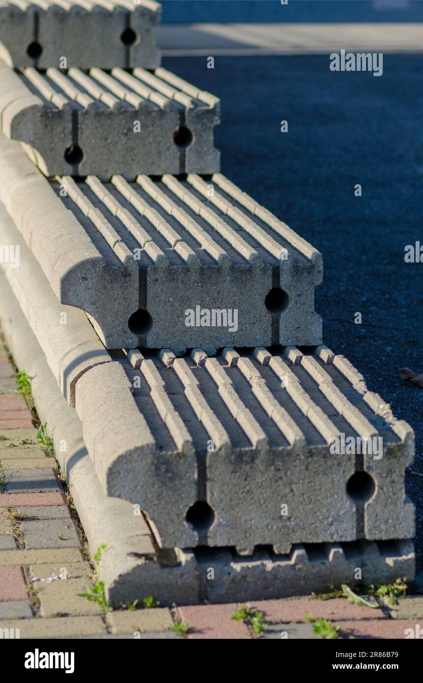 dry stone walls, construction detail of prefabricated walls in gravity ...