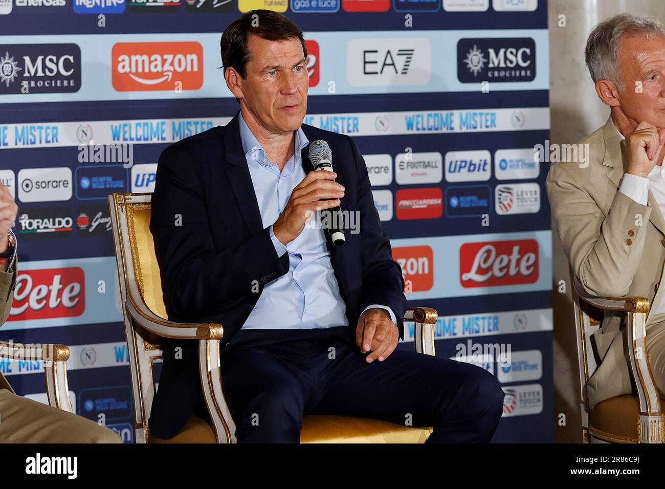 Coach rudy garcia hi-res stock photography and images - Alamy